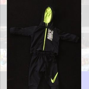Nike matching set